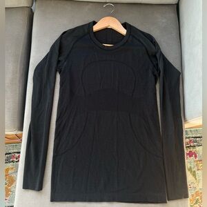 Lululemon Swiftly Tech Long Sleeve Shirt, Black, Size 8